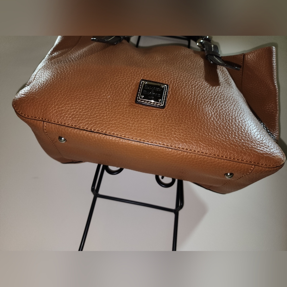 Dooney And Bourke Pebble Leather Brown Caramel Satchel Shoulder Purse - Picture 5 of 8